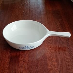 Vintage Corning Ware Blue Cornflower Skillet b150